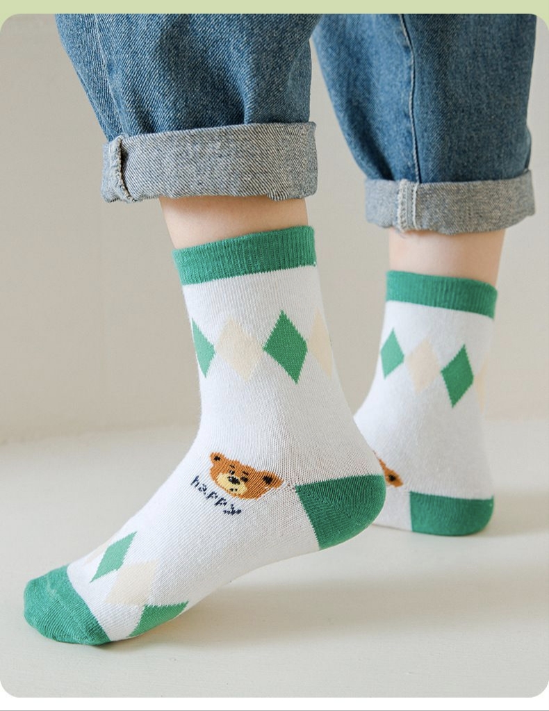 عبوة من 5 أزواج من جوارب الأطف - مراجعة Cotton Crew Sock Pack وسعره