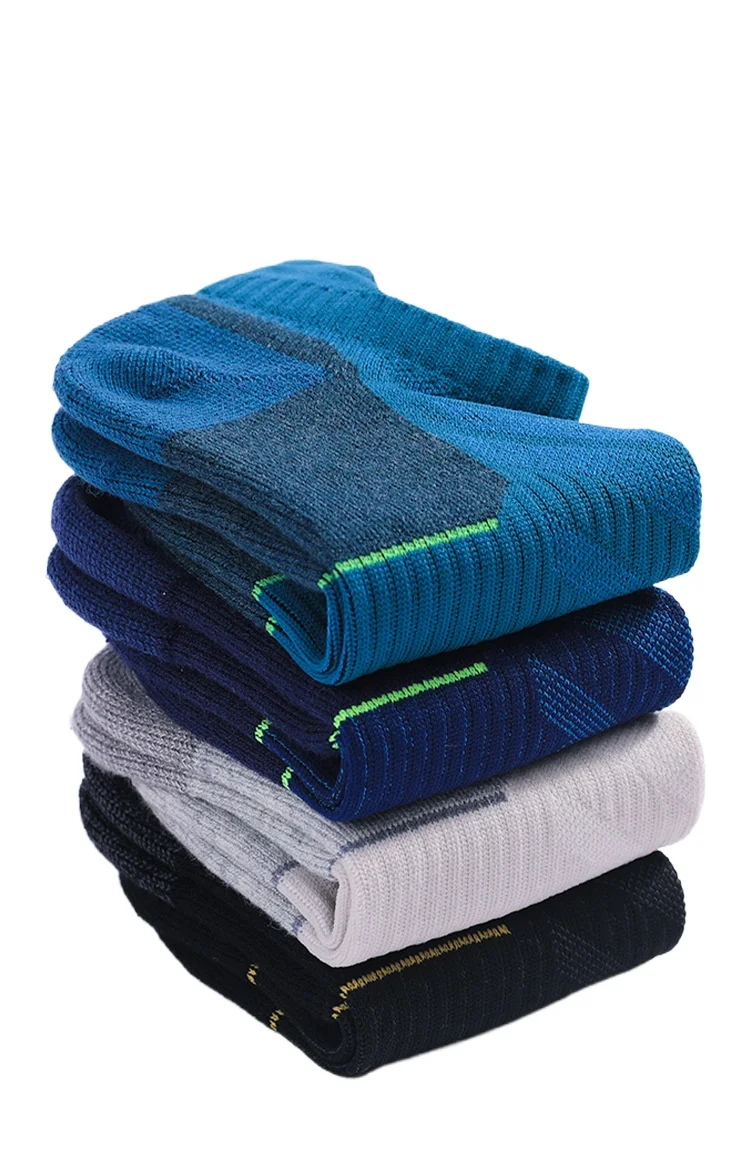 جوارب رجالية من صوف الميرينو ل - مراجعة Wool Hiking Sock وسعره