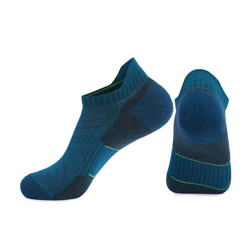 جوارب رجالية من صوف الميرينو ل - مراجعة Wool Hiking Sock وسعره